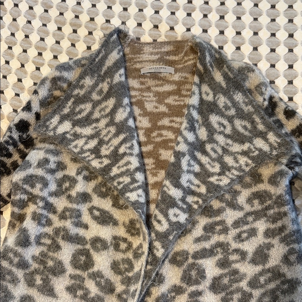 AllSaints Gray & Cream Leopard-Pattern Open Cardigan